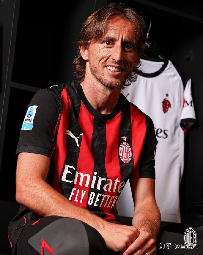 问题赌博求助热线2025年激增