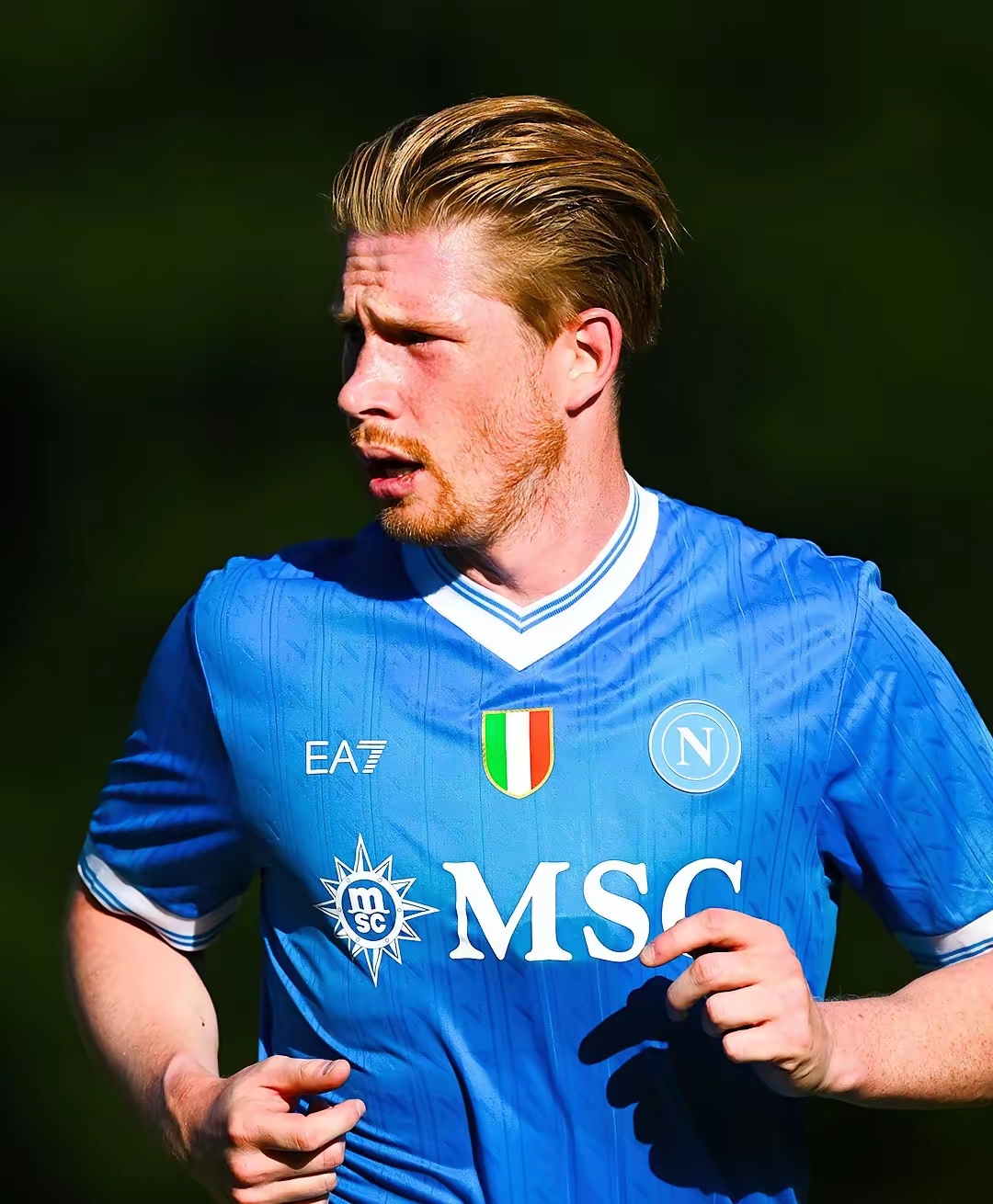 孔德数据：2次射门上演梅开二度好戏，97次传球3次抢断